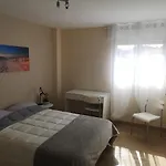 Gasthof Mari En La Laguna, Alquiler Privada En Hostal, 6 Cerca De La Universidad Y Aeropuerto Norte, 3 Banos Compartidos