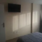 Mari En La Laguna, Alquiler Privada En Hostal, 6 Cerca De La Universidad Y Aeropuerto Norte, 3 Banos Compartidos Gasthof San Cristóbal de La Laguna