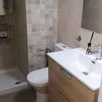 Gasthof Mari En La Laguna, Alquiler Privada En Hostal, 6 Cerca De La Universidad Y Aeropuerto Norte, 3 Banos Compartidos