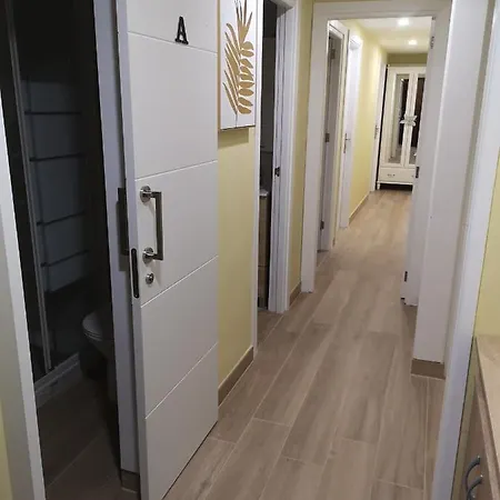 Πανσιόν Mari En La Laguna, Alquiler Privada En Hostal, 6 Cerca De La Universidad Y Aeropuerto Norte, 3 Banos Compartidos