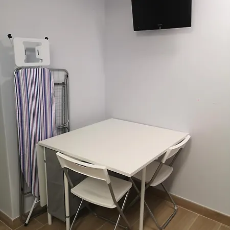 Πανσιόν Mari En La Laguna, Alquiler Privada En Hostal, 6 Cerca De La Universidad Y Aeropuerto Norte, 3 Banos Compartidos *