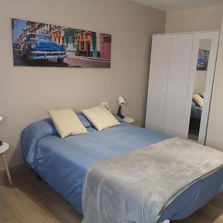 Mari En La Laguna, Alquiler Privada En Hostal, 6 Cerca De La Universidad Y Aeropuerto Norte, 3 Banos Compartidos Pensjonat *