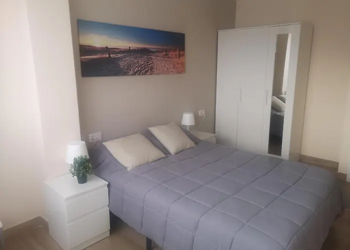 Pensjonat Mari En La Laguna, Alquiler Privada En Hostal, 6 Cerca De La Universidad Y Aeropuerto Norte, 3 Banos Compartidos